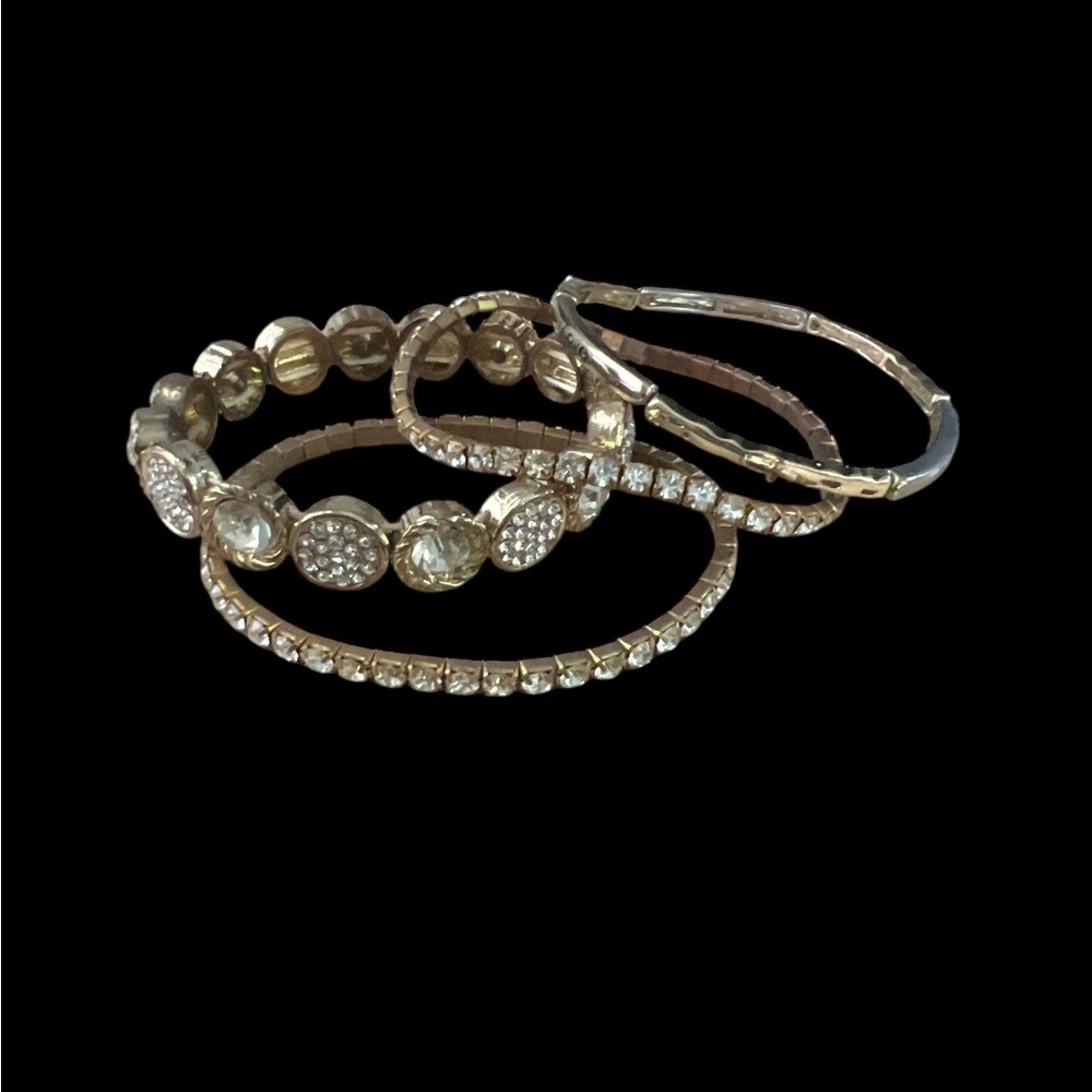 Pretty Gold tone Women's 4 Bracelet Set